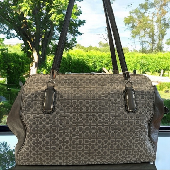 Coach Madison Purse - Picture 2 of 8